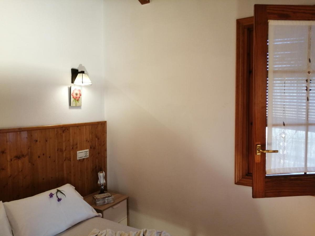 Caseta Rovira Deltebre Εξωτερικό φωτογραφία
